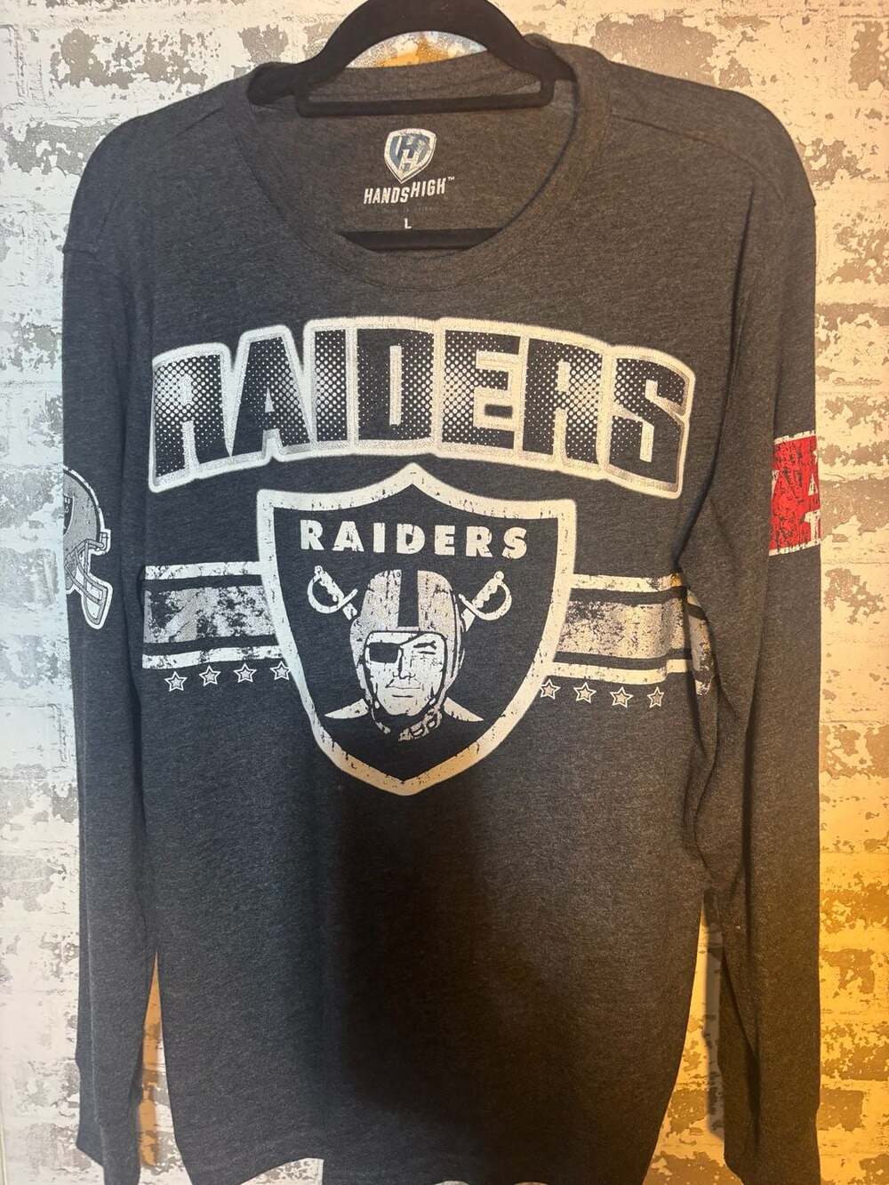 VTG Hands High Las Vegas Raiders NFL Long Sleeve Graphic T-Shirt